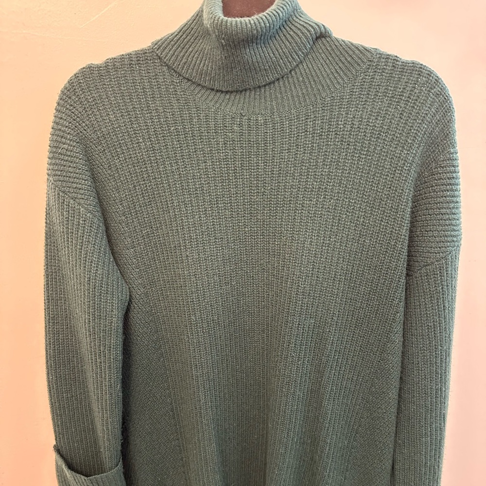 Halogen Wide Cuff Turtleneck Cashmere Sweater